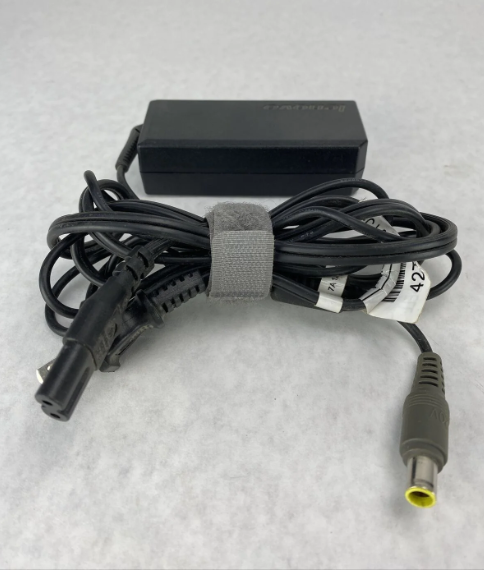 1055|Lenovo 45N0121 - 65W 20V 3.25A 5.5mm Tip AC Adapter For Lenovo Thinkpad Price In Pakistan