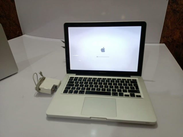 Apple Macbook pro A1322 laptop in Pakistan Silver|Graphic Design Laptop